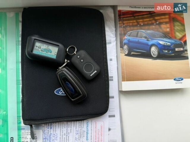 Синій Форд Фокус, об'ємом двигуна 1.6 л та пробігом 140 тис. км за 9500 $, фото 31 на Automoto.ua
