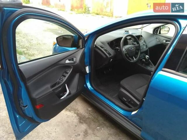Синій Форд Фокус, об'ємом двигуна 2 л та пробігом 153 тис. км за 8900 $, фото 10 на Automoto.ua