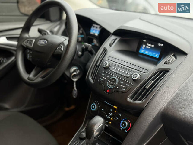 Синий Форд Фокус, объемом двигателя 2 л и пробегом 107 тыс. км за 10000 $, фото 47 на Automoto.ua