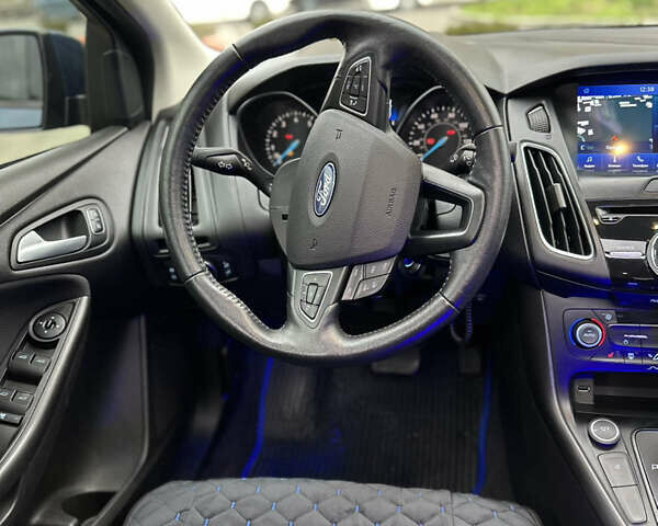 Синий Форд Фокус, объемом двигателя 2 л и пробегом 68 тыс. км за 11900 $, фото 11 на Automoto.ua