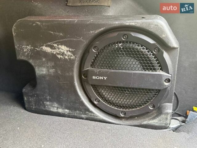 Синій Форд Фокус, об'ємом двигуна 2 л та пробігом 111 тис. км за 9000 $, фото 77 на Automoto.ua