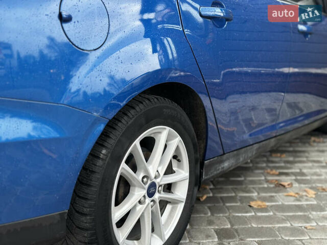 Синий Форд Фокус, объемом двигателя 2 л и пробегом 107 тыс. км за 10000 $, фото 25 на Automoto.ua