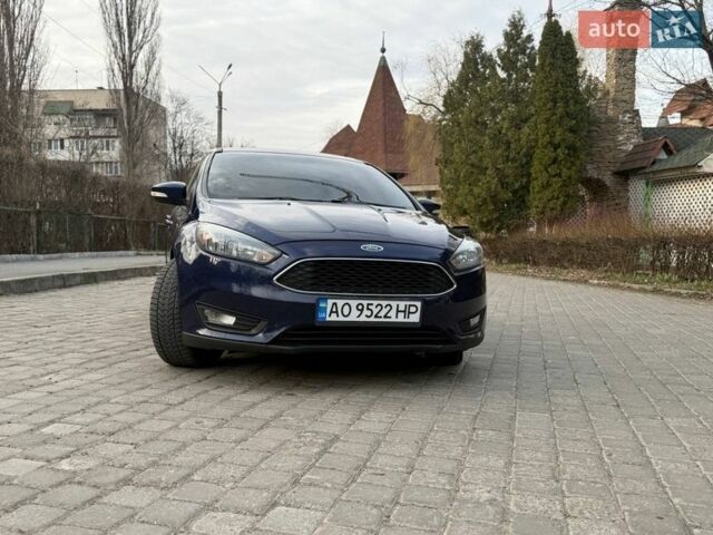 Синій Форд Фокус, об'ємом двигуна 2 л та пробігом 111 тис. км за 9000 $, фото 64 на Automoto.ua