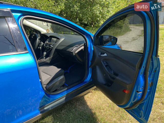 Синий Форд Фокус, объемом двигателя 2 л и пробегом 185 тыс. км за 10500 $, фото 26 на Automoto.ua