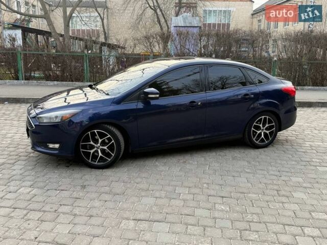 Синій Форд Фокус, об'ємом двигуна 2 л та пробігом 111 тис. км за 9000 $, фото 62 на Automoto.ua