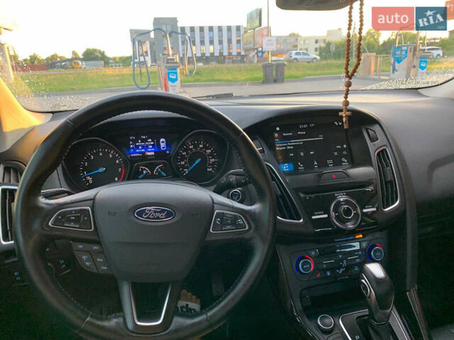 Синий Форд Фокус, объемом двигателя 2 л и пробегом 155 тыс. км за 8700 $, фото 1 на Automoto.ua