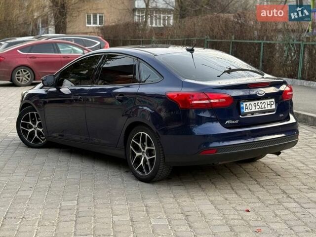 Синій Форд Фокус, об'ємом двигуна 2 л та пробігом 111 тис. км за 9000 $, фото 32 на Automoto.ua