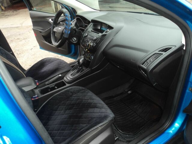 Синий Форд Фокус, объемом двигателя 2 л и пробегом 138 тыс. км за 8000 $, фото 15 на Automoto.ua