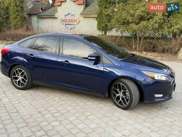 Синій Форд Фокус, об'ємом двигуна 2 л та пробігом 111 тис. км за 9000 $, фото 76 на Automoto.ua