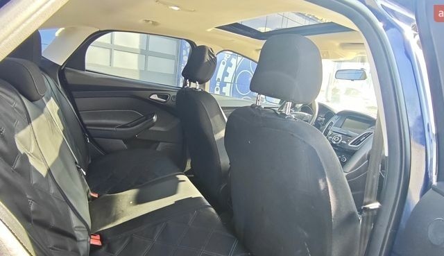 Синий Форд Фокус, объемом двигателя 2 л и пробегом 101 тыс. км за 9000 $, фото 29 на Automoto.ua