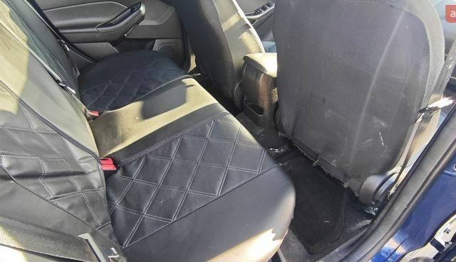 Синий Форд Фокус, объемом двигателя 2 л и пробегом 101 тыс. км за 9000 $, фото 31 на Automoto.ua