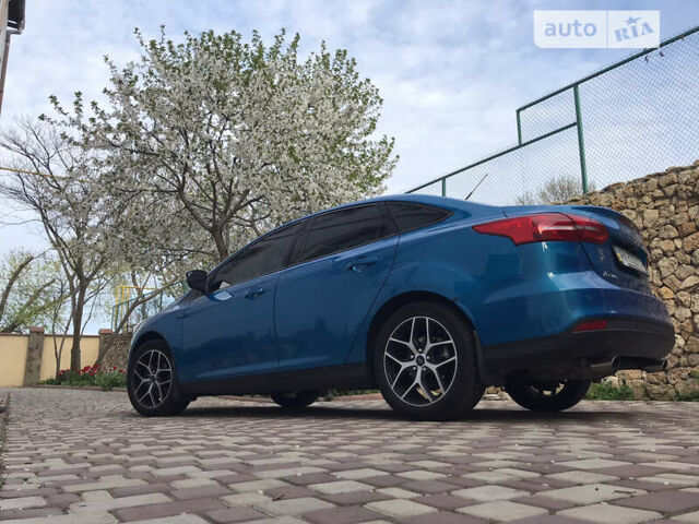 Синий Форд Фокус, объемом двигателя 2.01 л и пробегом 165 тыс. км за 10500 $, фото 1 на Automoto.ua