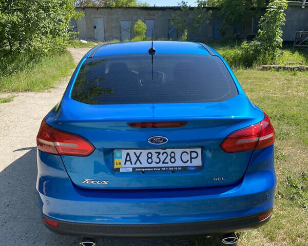 Синий Форд Фокус, объемом двигателя 2 л и пробегом 185 тыс. км за 10500 $, фото 6 на Automoto.ua