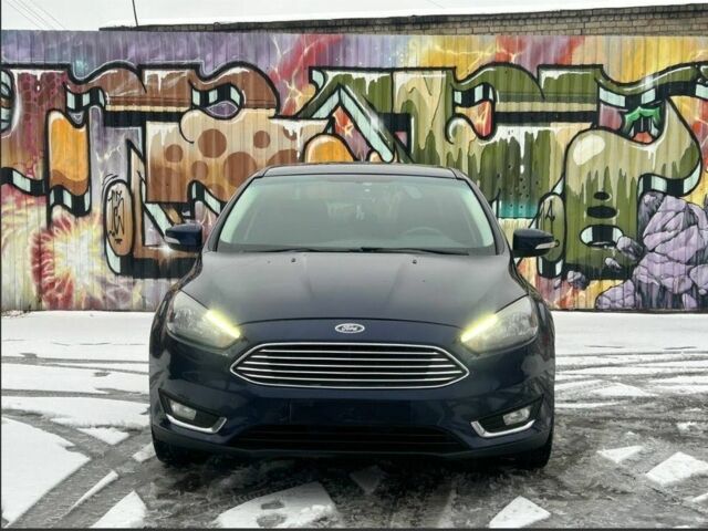 Синій Форд Фокус, об'ємом двигуна 2 л та пробігом 150 тис. км за 9800 $, фото 2 на Automoto.ua