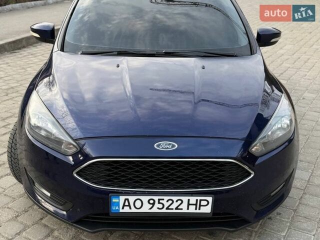 Синій Форд Фокус, об'ємом двигуна 2 л та пробігом 111 тис. км за 9000 $, фото 35 на Automoto.ua