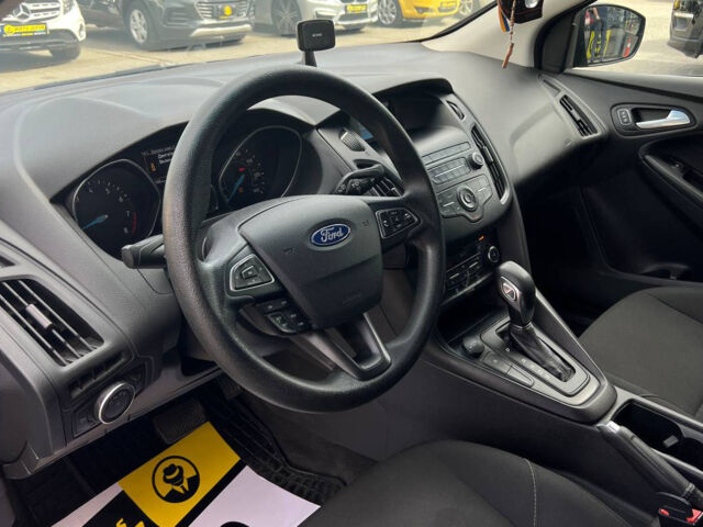 Синий Форд Фокус, объемом двигателя 1 л и пробегом 71 тыс. км за 8990 $, фото 7 на Automoto.ua