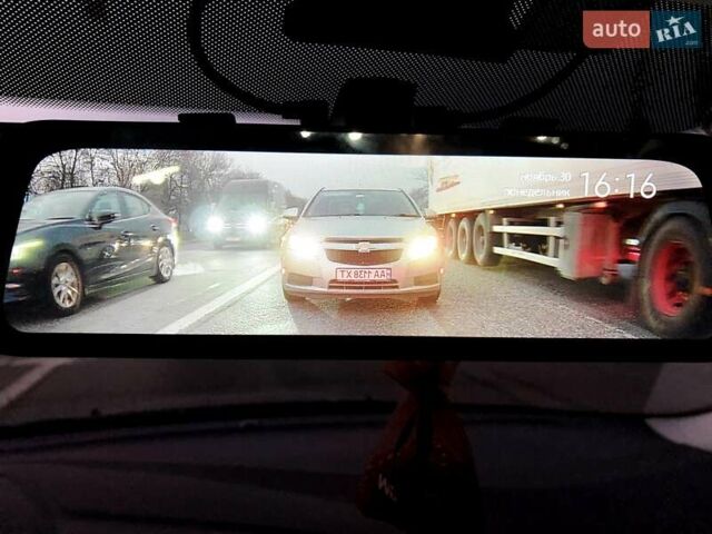 Синий Форд Фокус, объемом двигателя 1.6 л и пробегом 122 тыс. км за 11999 $, фото 9 на Automoto.ua