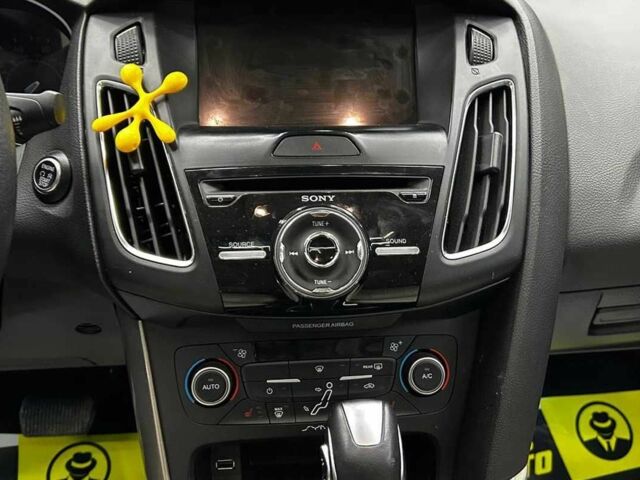 Синий Форд Фокус, объемом двигателя 2 л и пробегом 29 тыс. км за 11800 $, фото 10 на Automoto.ua