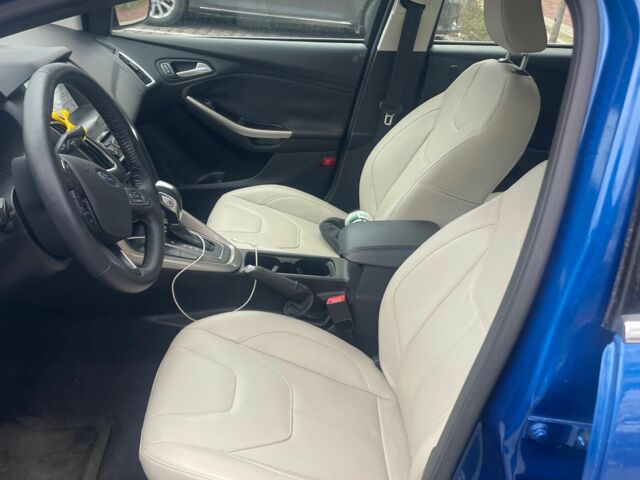 Синий Форд Фокус, объемом двигателя 2 л и пробегом 29 тыс. км за 11600 $, фото 7 на Automoto.ua