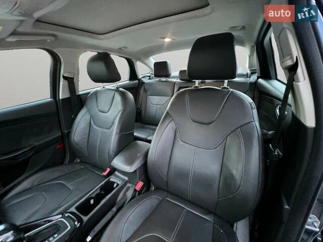 Форд Фокус 2018 у Львові на Automoto.ua Синій Форд Фокус, об'ємом двигуна 2 л та пробігом 83 тис. км за 2600 $, фото 13 на Automoto.ua