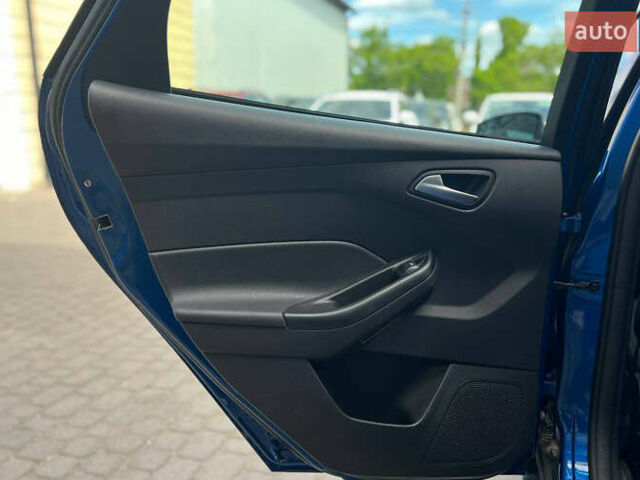 Синий Форд Фокус, объемом двигателя 0.99 л и пробегом 80 тыс. км за 8500 $, фото 16 на Automoto.ua