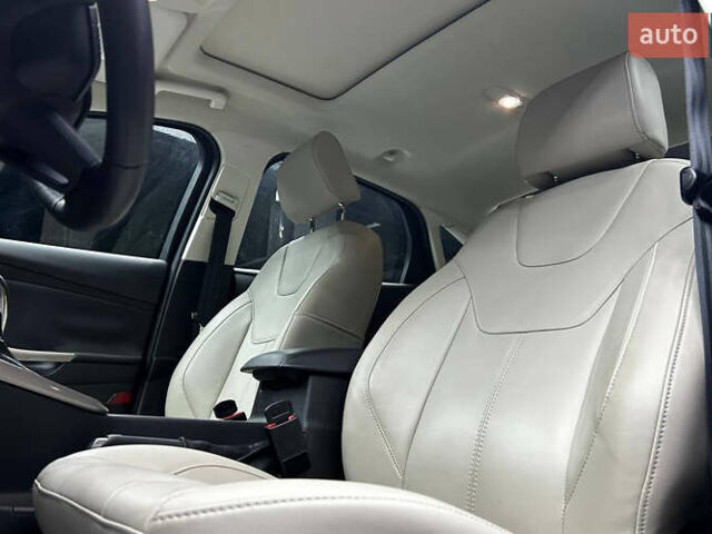 Синий Форд Фокус, объемом двигателя 2 л и пробегом 29 тыс. км за 11800 $, фото 6 на Automoto.ua