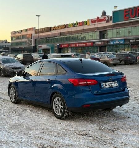 Синій Форд Фокус, об'ємом двигуна 2 л та пробігом 202 тис. км за 8400 $, фото 2 на Automoto.ua