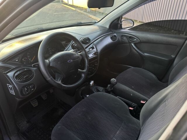 Синій Форд Фокус, об'ємом двигуна 1.6 л та пробігом 390 тис. км за 3000 $, фото 8 на Automoto.ua