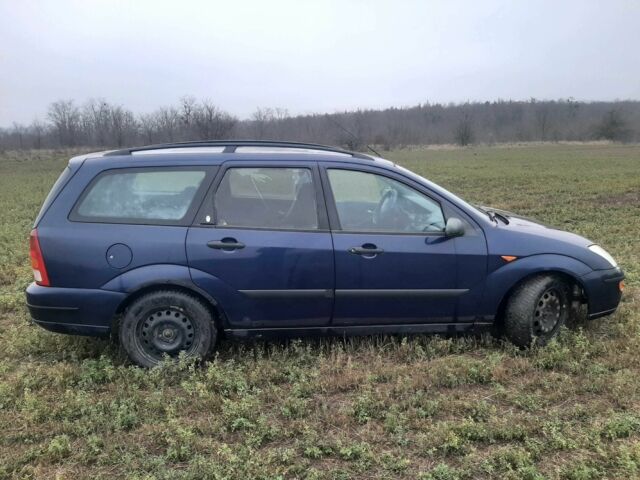 Синий Форд Фокус, объемом двигателя 1.6 л и пробегом 390 тыс. км за 1100 $, фото 7 на Automoto.ua