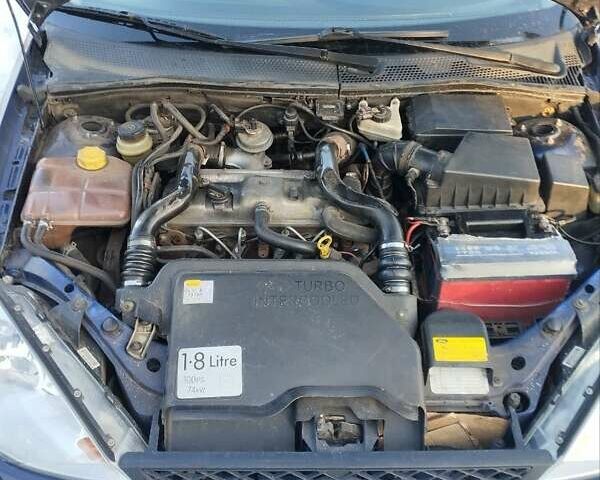 Синій Форд Фокус, об'ємом двигуна 1.8 л та пробігом 200 тис. км за 2500 $, фото 2 на Automoto.ua