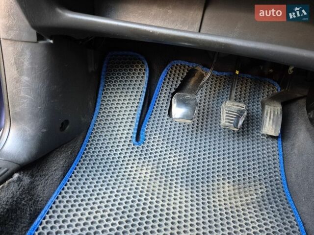 Синий Форд Фокус, объемом двигателя 1.8 л и пробегом 392 тыс. км за 2500 $, фото 20 на Automoto.ua