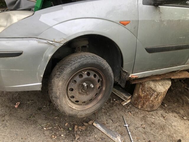 Синий Форд Фокус, объемом двигателя 1.8 л и пробегом 3 тыс. км за 300 $, фото 6 на Automoto.ua