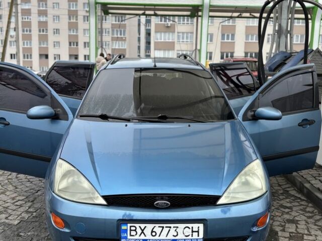 Синий Форд Фокус, объемом двигателя 1.8 л и пробегом 334 тыс. км за 3100 $, фото 4 на Automoto.ua