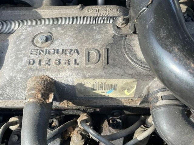 Синій Форд Фокус, об'ємом двигуна 1.8 л та пробігом 200 тис. км за 700 $, фото 4 на Automoto.ua