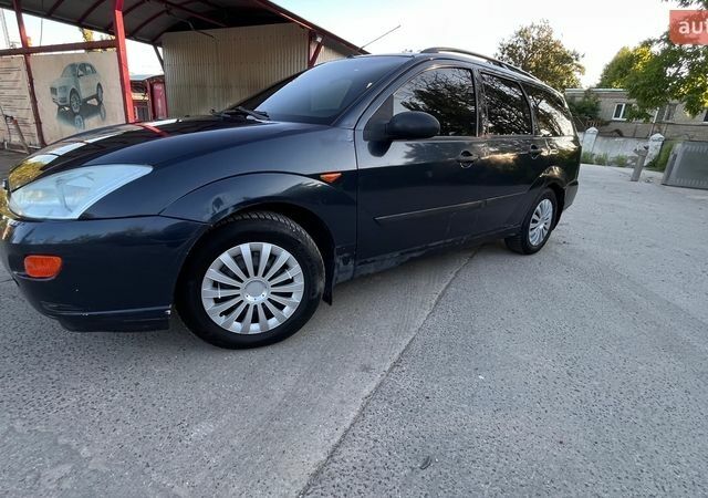 Синий Форд Фокус, объемом двигателя 0 л и пробегом 300 тыс. км за 1500 $, фото 3 на Automoto.ua