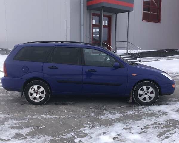 Синій Форд Фокус, об'ємом двигуна 1.8 л та пробігом 374 тис. км за 2850 $, фото 3 на Automoto.ua