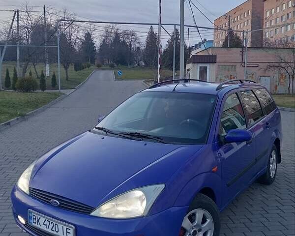 Синій Форд Фокус, об'ємом двигуна 1.75 л та пробігом 425 тис. км за 3600 $, фото 1 на Automoto.ua
