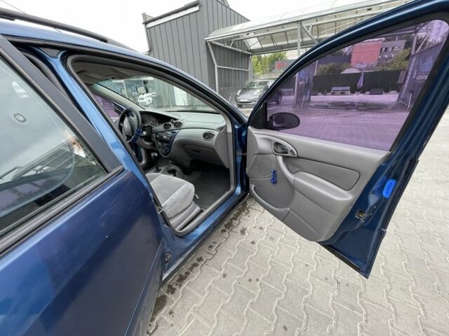 Синий Форд Фокус, объемом двигателя 2 л и пробегом 3 тыс. км за 2600 $, фото 9 на Automoto.ua