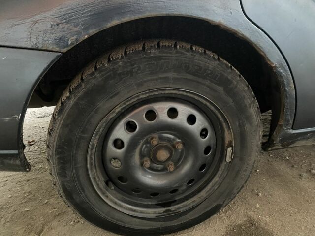 Синий Форд Фокус, объемом двигателя 1.6 л и пробегом 414 тыс. км за 2500 $, фото 9 на Automoto.ua