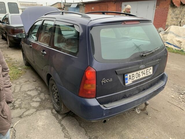 Синий Форд Фокус, объемом двигателя 1.6 л и пробегом 270 тыс. км за 2000 $, фото 5 на Automoto.ua