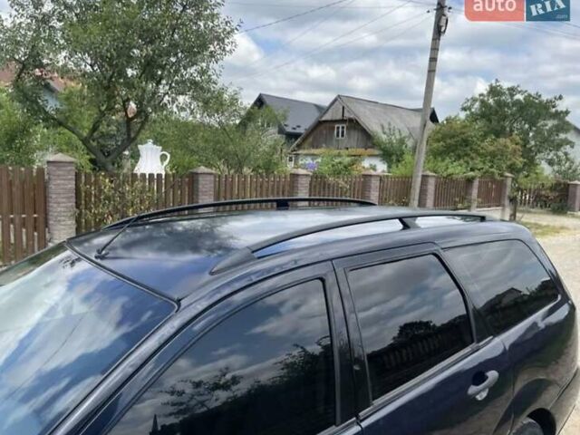 Синий Форд Фокус, объемом двигателя 1.8 л и пробегом 262 тыс. км за 2900 $, фото 2 на Automoto.ua