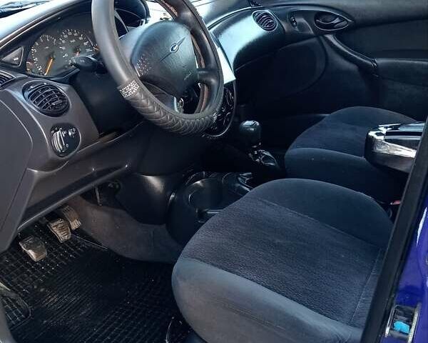 Синій Форд Фокус, об'ємом двигуна 1.75 л та пробігом 425 тис. км за 3600 $, фото 18 на Automoto.ua