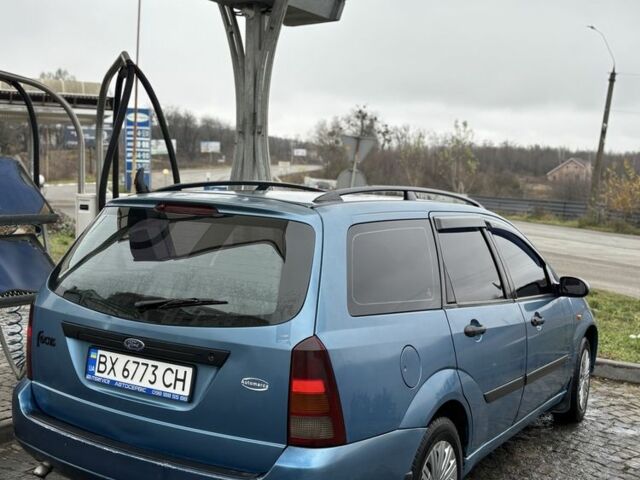 Синий Форд Фокус, объемом двигателя 1.8 л и пробегом 334 тыс. км за 3100 $, фото 2 на Automoto.ua