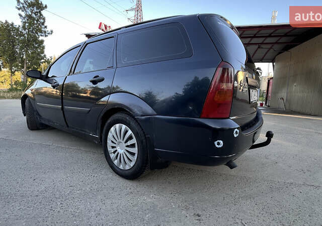Синій Форд Фокус, об'ємом двигуна 0 л та пробігом 300 тис. км за 2000 $, фото 2 на Automoto.ua