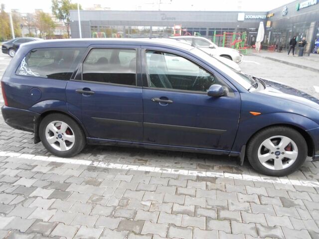 Синій Форд Фокус, об'ємом двигуна 1.8 л та пробігом 422 тис. км за 3200 $, фото 4 на Automoto.ua