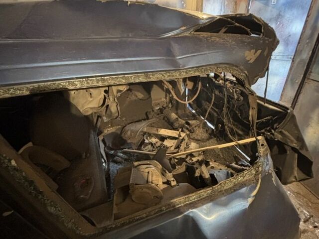 Синий Форд Фокус, объемом двигателя 1.8 л и пробегом 300 тыс. км за 650 $, фото 4 на Automoto.ua