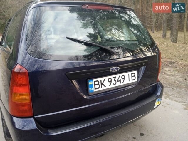 Синій Форд Фокус, об'ємом двигуна 1.75 л та пробігом 450 тис. км за 3150 $, фото 11 на Automoto.ua