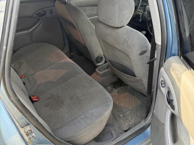 Синій Форд Фокус, об'ємом двигуна 1.6 л та пробігом 252 тис. км за 600 $, фото 7 на Automoto.ua