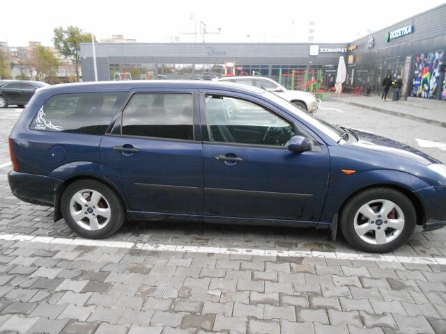 Синій Форд Фокус, об'ємом двигуна 1.8 л та пробігом 422 тис. км за 2350 $, фото 5 на Automoto.ua