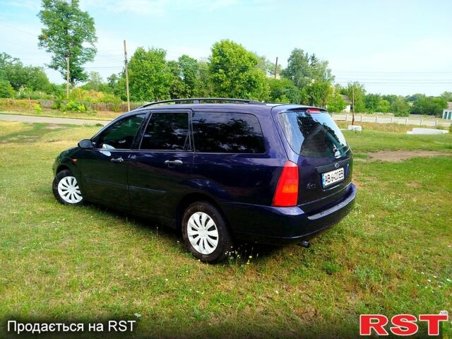 Синий Форд Фокус, объемом двигателя 1.6 л и пробегом 0 тыс. км за 2800 $, фото 5 на Automoto.ua